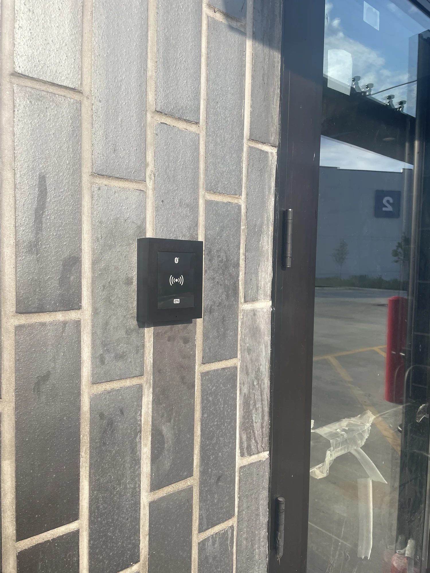 YCOP access-control reader installation